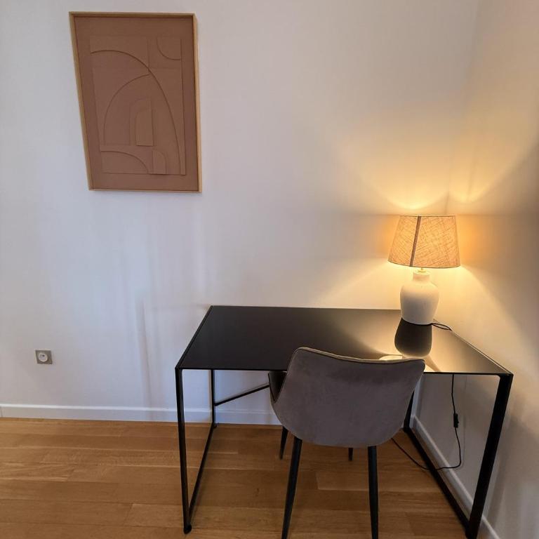 City Center Rooftop 7pers Parking Disney Paris free wifi - Penthouse Apartment - 13