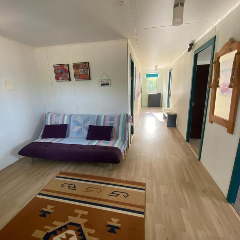 Casa amplia muy cerca de la playa - Three-Bedroom House - 14