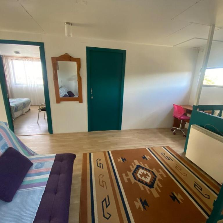 Casa amplia muy cerca de la playa - Three-Bedroom House - 15