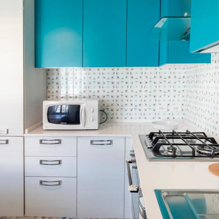 Marcelli, trilocale con balcone e posto auto - Two-Bedroom Apartment - 11