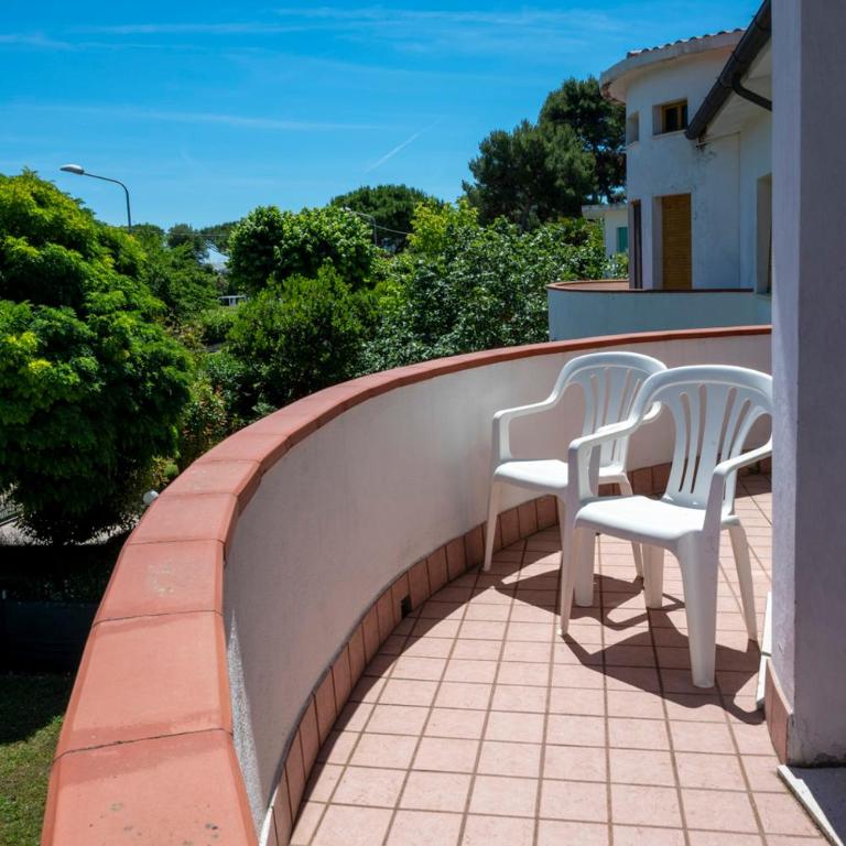 Marcelli, trilocale con balcone e posto auto - Two-Bedroom Apartment - 36