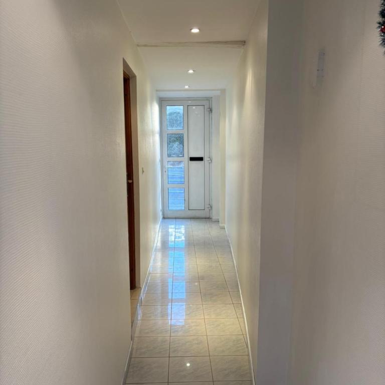 LE 16 - Très bel Appartement 3 chambres rénové pour 8 personnes - Apartment mit 3 Schlafzimmern - 26