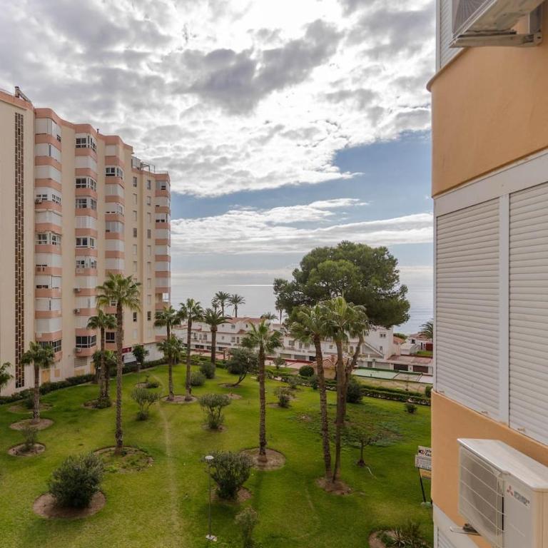 Playa a 2 min, vistas al mar, AC y piscina - Apartamento de 1 dormitorio con vistas al mar - 11