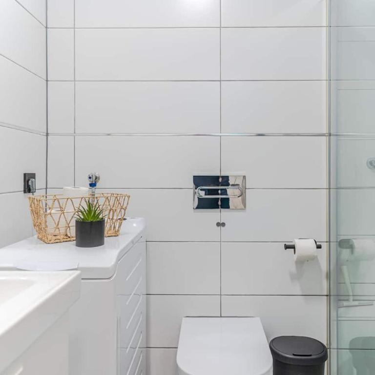 Playa a 2 min, vistas al mar, AC y piscina - Apartamento de 1 dormitorio con vistas al mar - 14