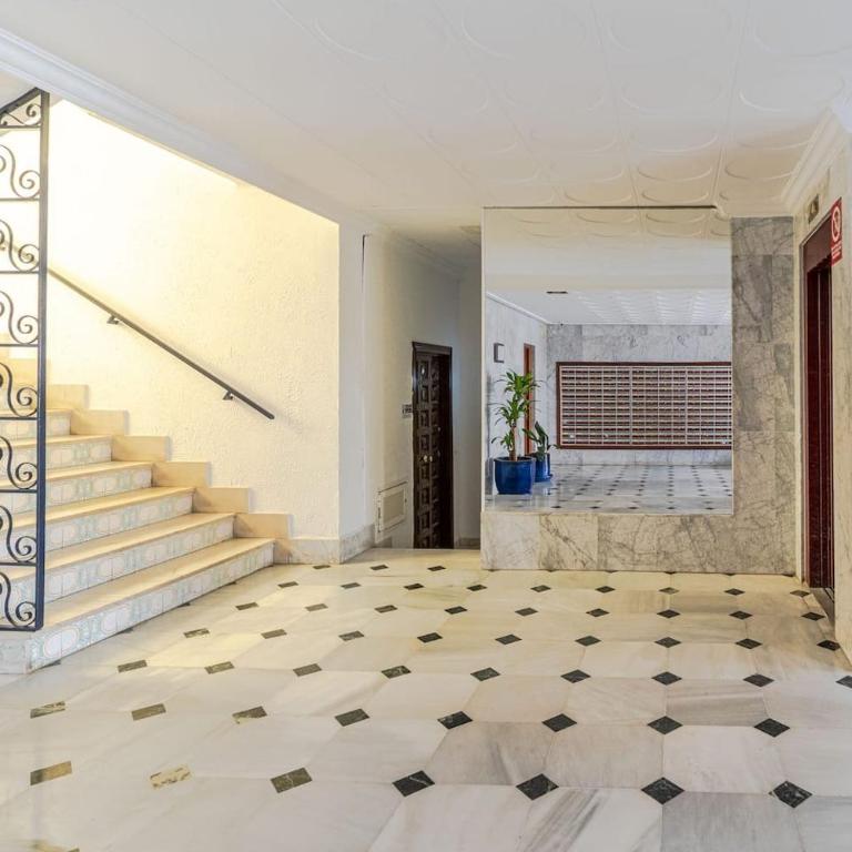 Playa a 2 min, vistas al mar, AC y piscina - Apartamento de 1 dormitorio con vistas al mar - 15