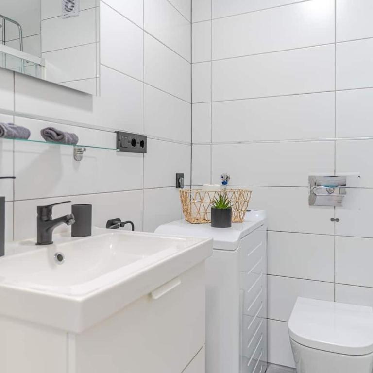 Playa a 2 min, vistas al mar, AC y piscina - Apartamento de 1 dormitorio con vistas al mar - 41