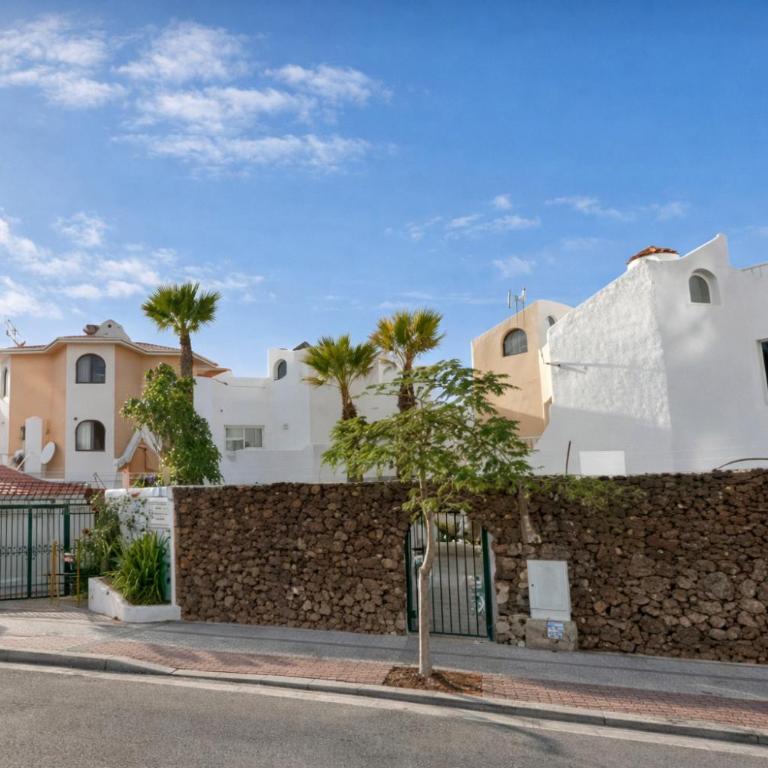 Party Coast Apartment for Young Travelers - Apartamento - 5