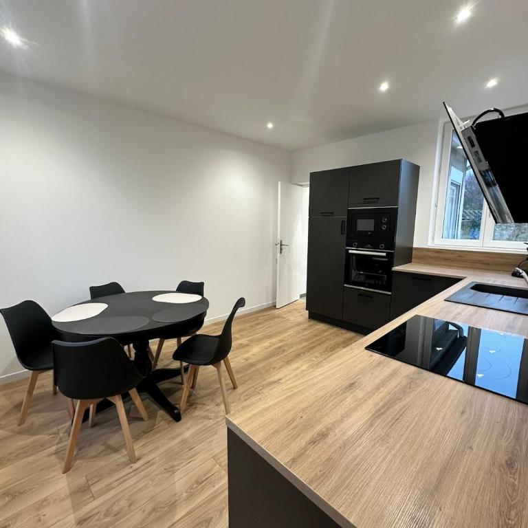 Maison de ville a Berck - Three-Bedroom House - 10