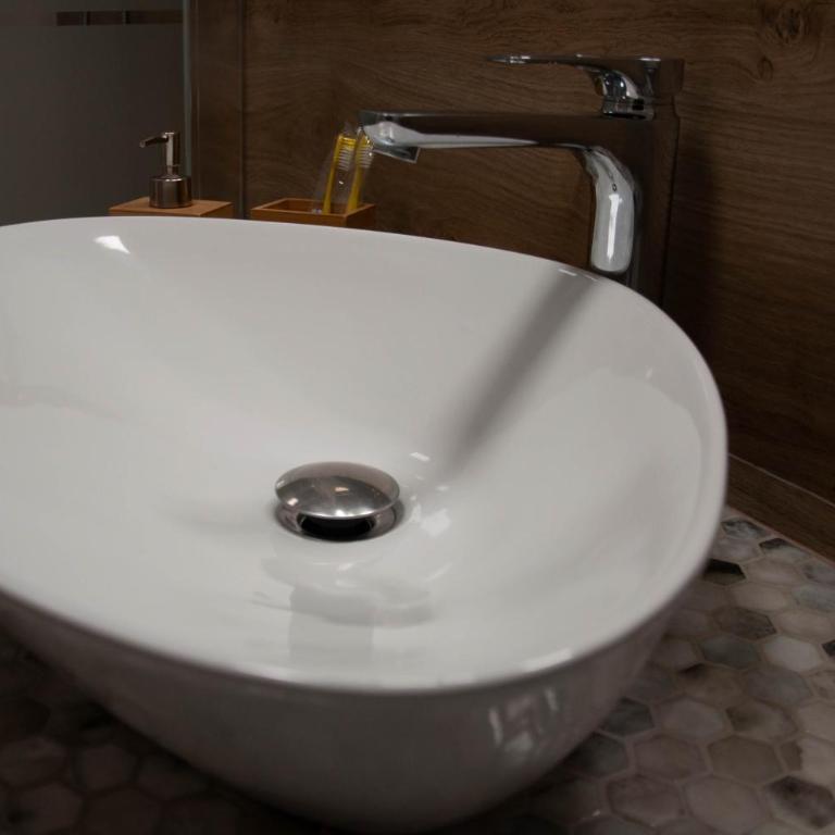 B&B La casa di Ale - Camera Matrimoniale con Bagno Privato - 20