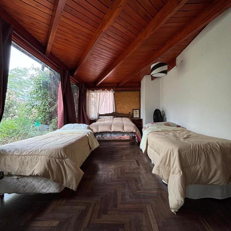 Casa Numerosa Vista al lago con Pileta Villa Carlos Paz - Casa de 4 dormitorios - 24