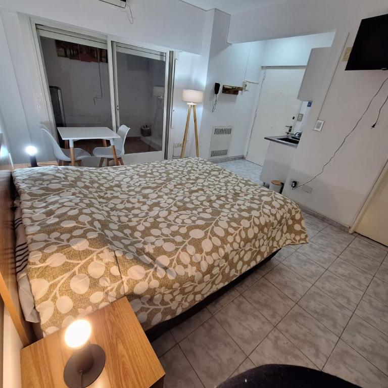 Departamento en Palermo Chico con patio - Apartamento de 1 dormitorio - 12