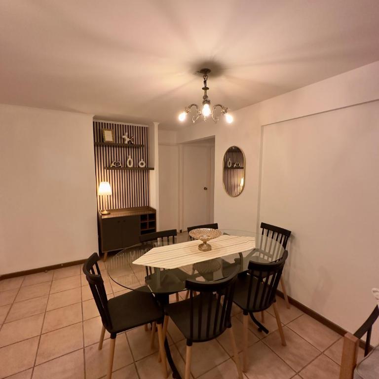 Disfruta de un entorno relajado y con estilo - Apartment - 11