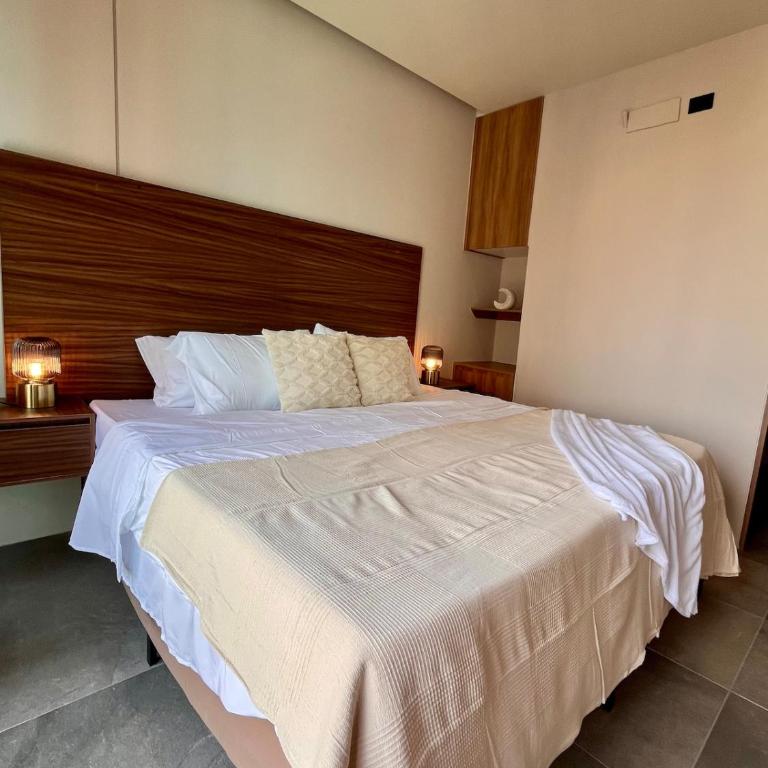 Departamento céntrico elegante - Three-Bedroom Apartment - 15