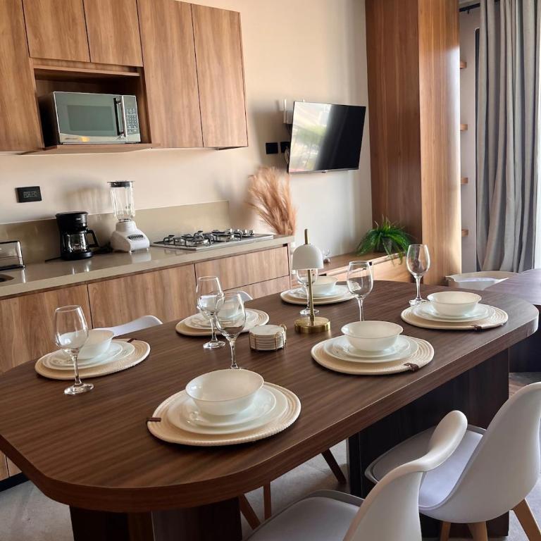 Departamento céntrico elegante - Three-Bedroom Apartment - 30