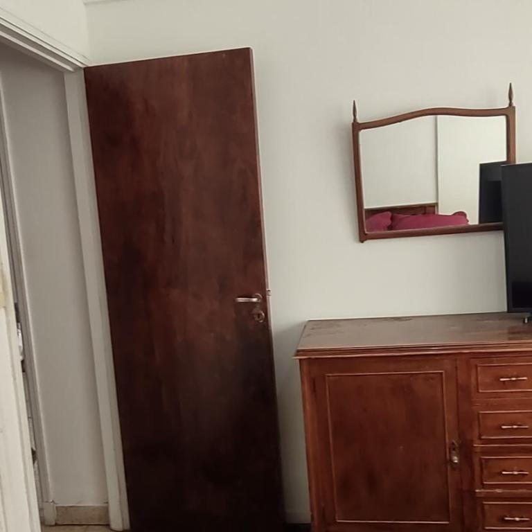 Don Brown - One-Bedroom Apartment - 15