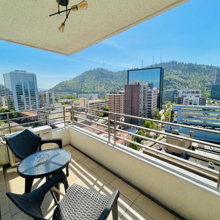 Apartamentos Providencia Suites - One-Bedroom Apartment with Terrace - 2