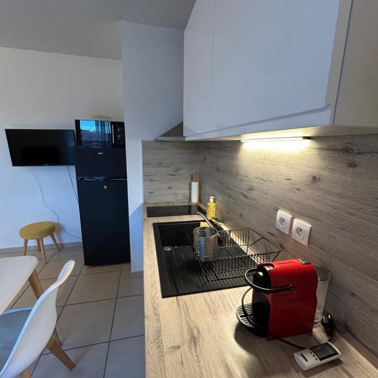 Studio a 3 mn à pied des thermes - Appartement 1 Chambre - 11