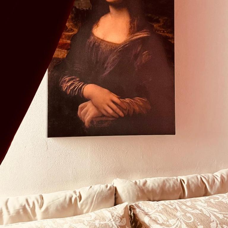 Mona Lisa - Secret Suite - central location - One-Bedroom Apartment - 11