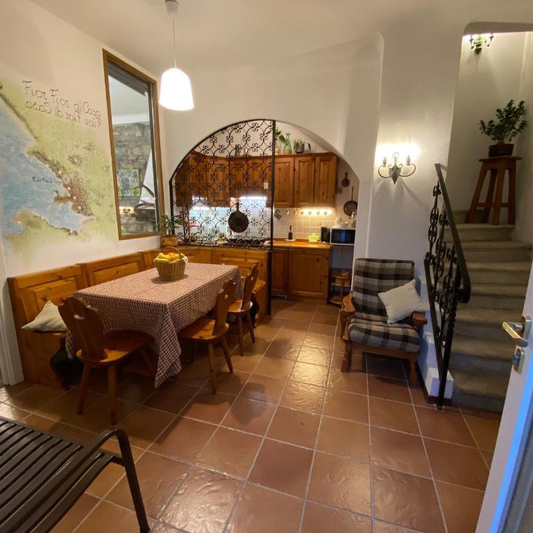 Fior Fior di Casa - Three-Bedroom Vacation Home - 6