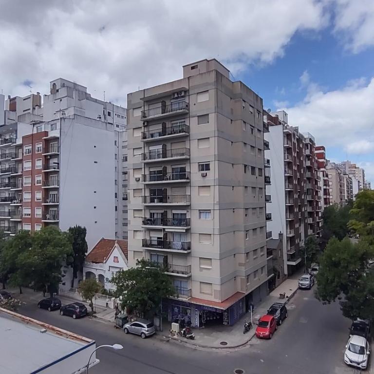 Don Brown - One-Bedroom Apartment - 40