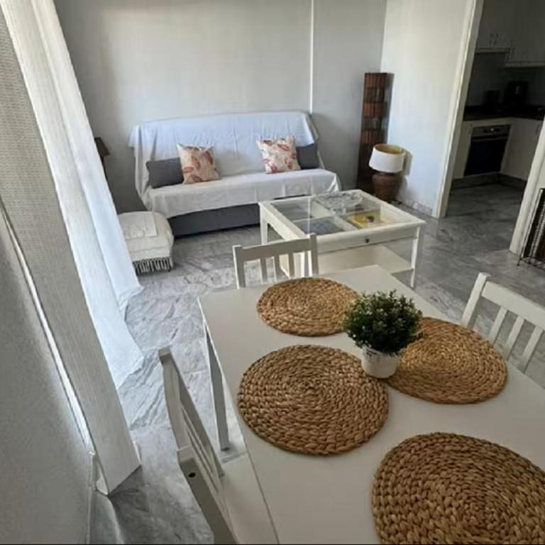 Heated Poolside Paradise Los Cristianos - Apartamento - 6