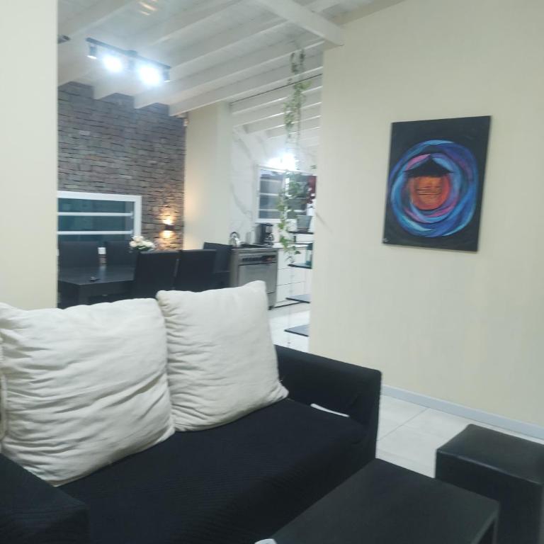 Verde amanecer - Four-Bedroom House - 14