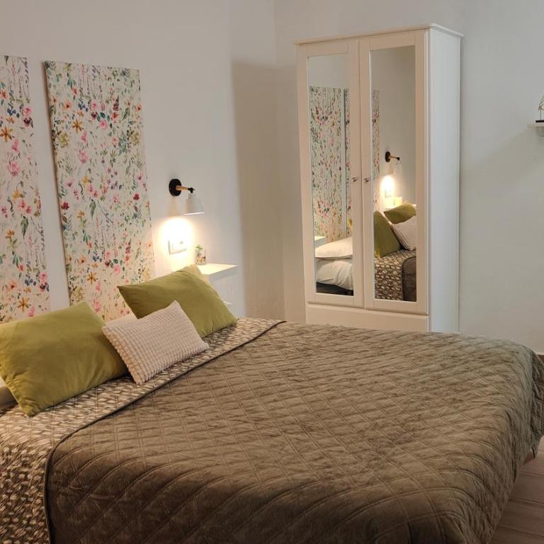Céntrico apartamento con terraza y WIFI - Apartamento de 2 dormitorios - 6