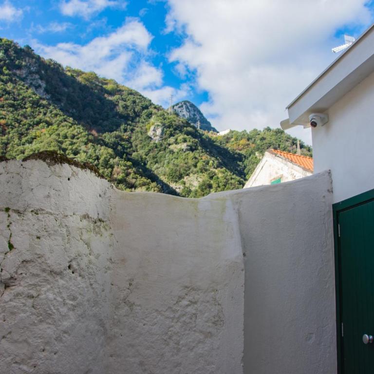 Casa laurus incantevole terrazza Amalfi centro - Casa con 1 Camera da Letto - 72