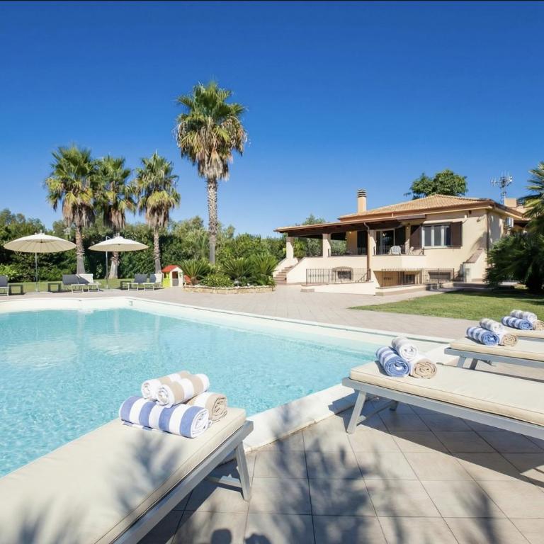ClickSardegna Villa Paradiso with swimming pool large garden and tennis court - Villa con Piscina Privata - 5