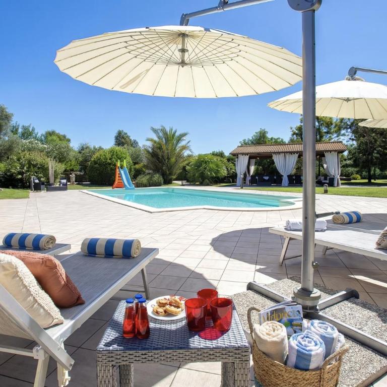 ClickSardegna Villa Paradiso with swimming pool large garden and tennis court - Villa con Piscina Privata - 4