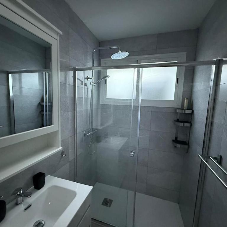 Puerto Rico Apartment, Newly renovated, Centre of Puerto Rico, 3 Bedrooms - Three-Bedroom Apartment - 19