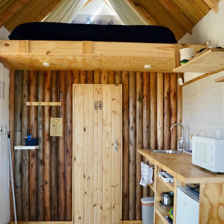 Timohouse - Two-Bedroom House - 4