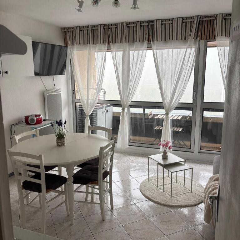 Résidence MAYA - Apartment mit 2 Schlafzimmern - 1