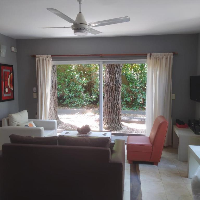 Limite Sur - Casa de 2 dormitorios - 25