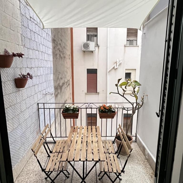 Palermo City Garden Lux Suites - Deluxe Suite with Spa Bath - 15