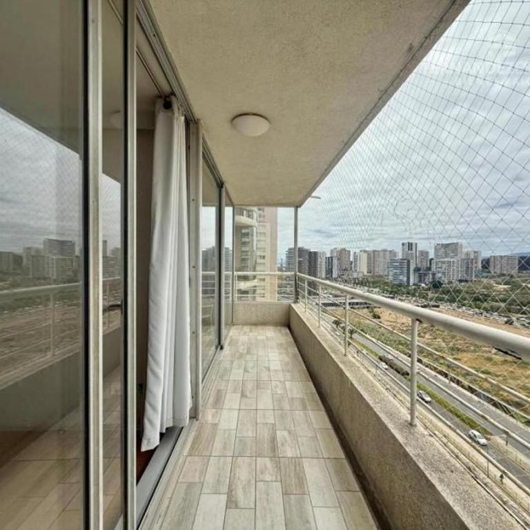 Excelente en Reñaca con cochera gratis - Apartamento de 1 dormitorio - 9