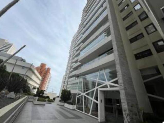 DEPARTAMENTO EDMUNDO ELUCHANS REÑACA ALTURA 5to SECTOR - Three-Bedroom Apartment - 9
