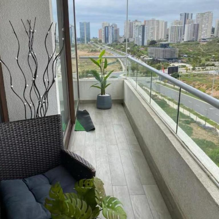 DEPARTAMENTO EDMUNDO ELUCHANS REÑACA ALTURA 5to SECTOR - Three-Bedroom Apartment - 15