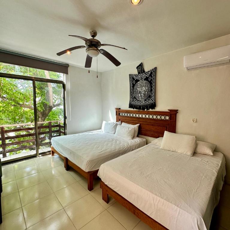 Penthouse Terraza & Jacuzzi Panorámicos, playas-cenotes y la Quinta Avenida todo caminando a 10 minutos! Muy amplio 2 niveles, excelente ubicación centro de Playa del Carmen, cerca de restaurantes, bares, área de coworking incluida para nómadas digitales! - Two-Bedroom Apartment - 18