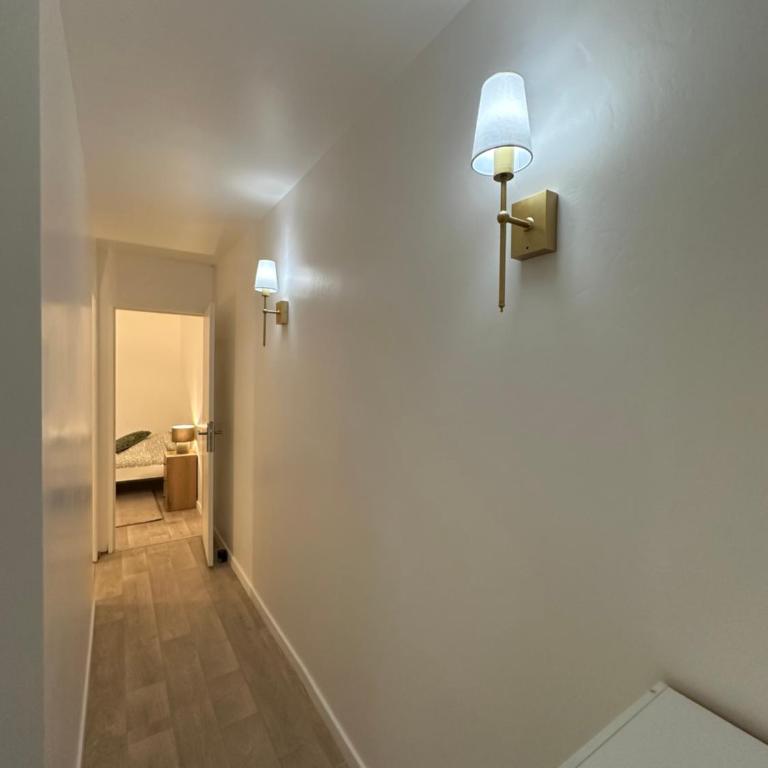 Appartement Verzy - 3 chambres - Résidence calme - Tout équipé - Proche centre de Reims, 7min en voiture - Appartamento con 3 Camere da Letto - 21