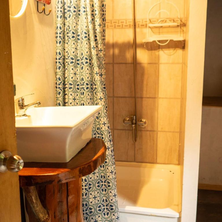Casa Ekuwun para hasta 10 personas - Three-Bedroom Home - 6