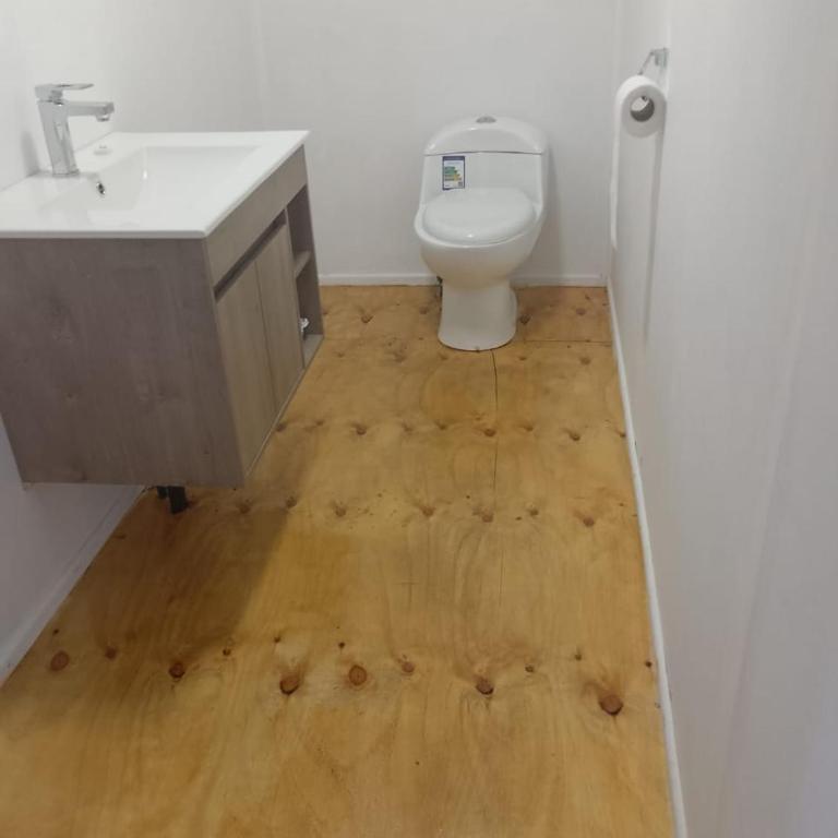 Comoda casa con salida al mar - Three-Bedroom Home - 11