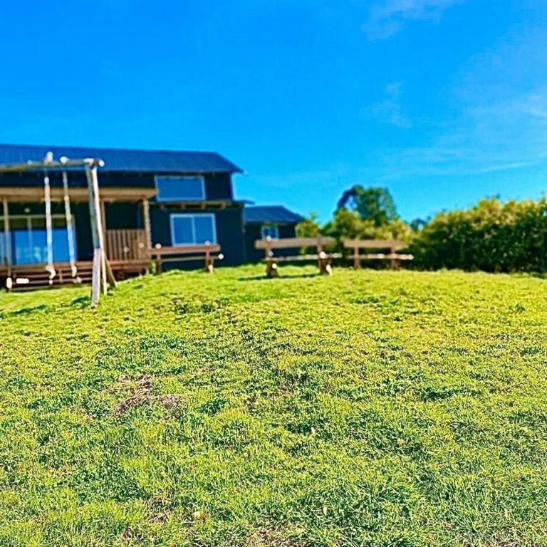 Comoda casa con salida al mar - Three-Bedroom Home - 17
