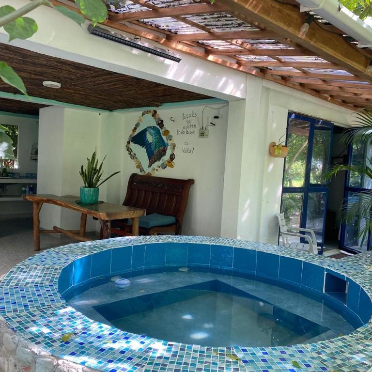 Cabaña privada con Jacuzzi a solo un minuto de la playa - One-Bedroom House - 5