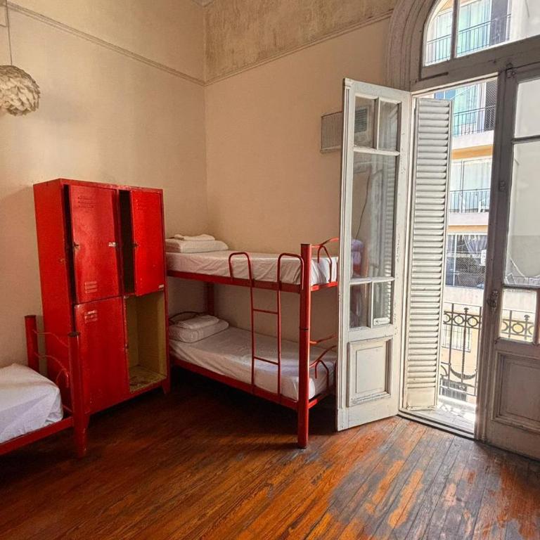 Lighthouse Coliving BA - Cama en habitación compartida femenina de 6 camas - 2