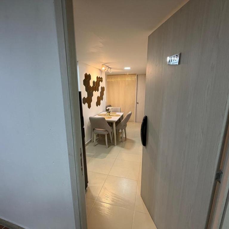 Moderno y acogedor apartamento en sabaneta - Apartamento de 2 dormitorios - 10