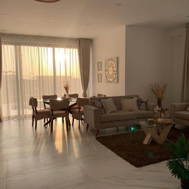 Topará Beach House - Four-Bedroom House - 38