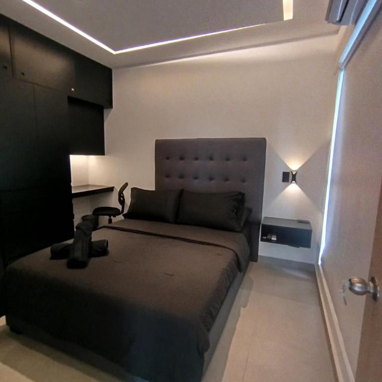 Private Deluxe Penthouse 15th Floor View of Cali - Apartamento de 1 dormitorio - 2