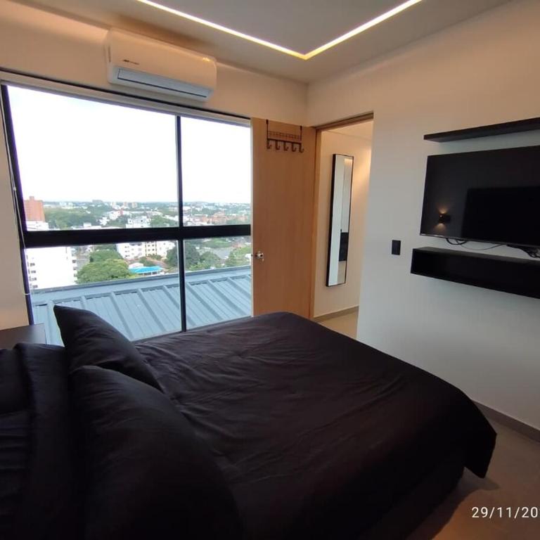 Private Deluxe Penthouse 15th Floor View of Cali - One-Bedroom Apartment - 16