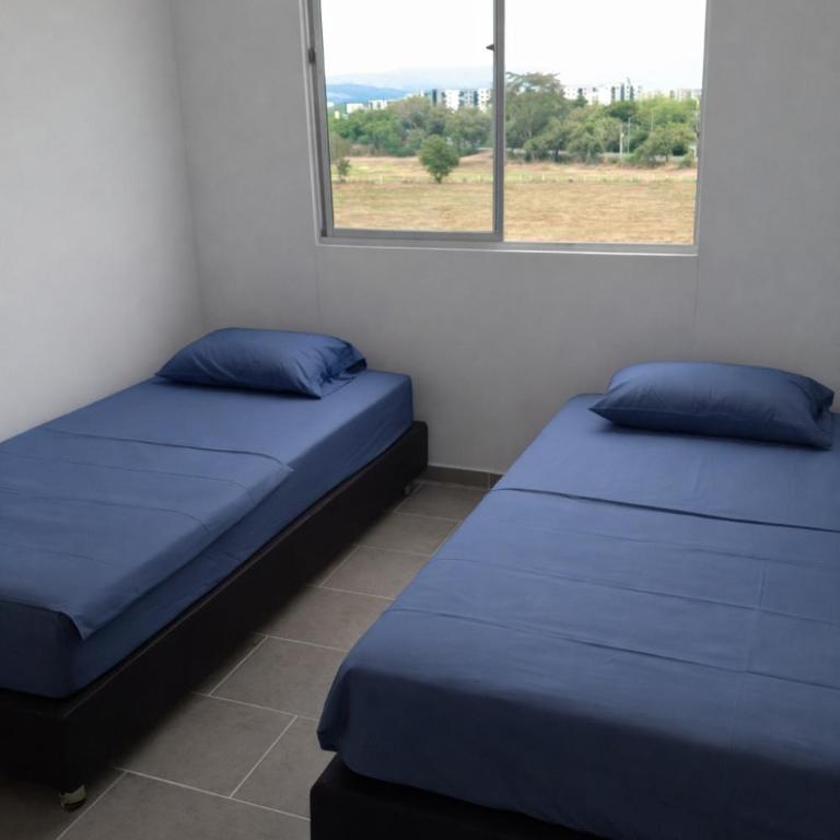 Apartamento cerca a Piscilago, Club House Ricaurte - Apartamento de 2 dormitorios con vistas a la montaña - 6